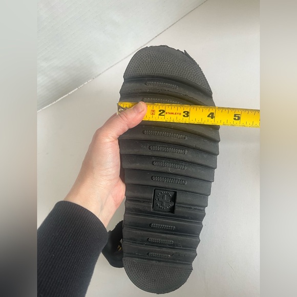 Dr. Martens AirWair Blaire
Athena Leather Strap Sandals Black Size 8 - Picture 12 of 12